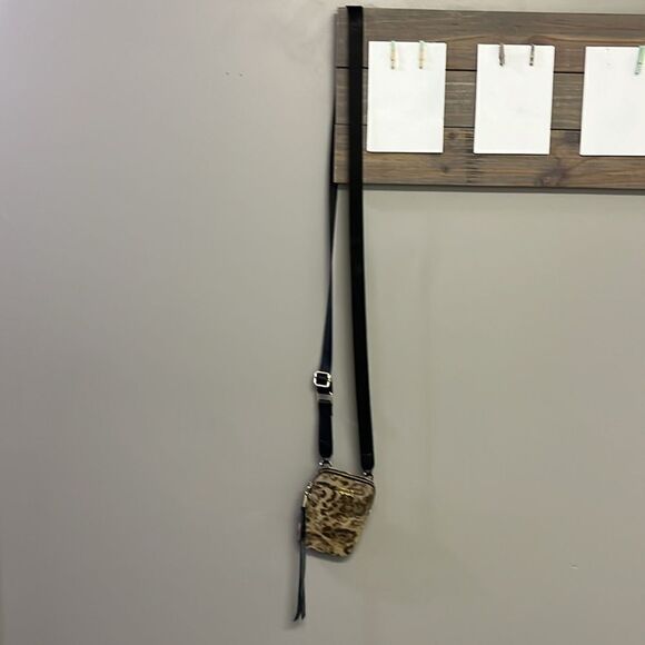 Aimee Kestenberg Animal Print Leather Just Saying Stadium Wallet Mini Crossbody - Picture 3 of 16